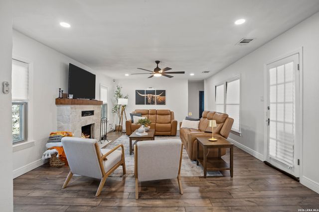 138 Greenlawn, San Antonio, TX 78201