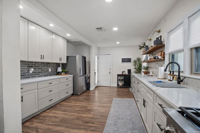 138 Greenlawn, San Antonio, TX 78201