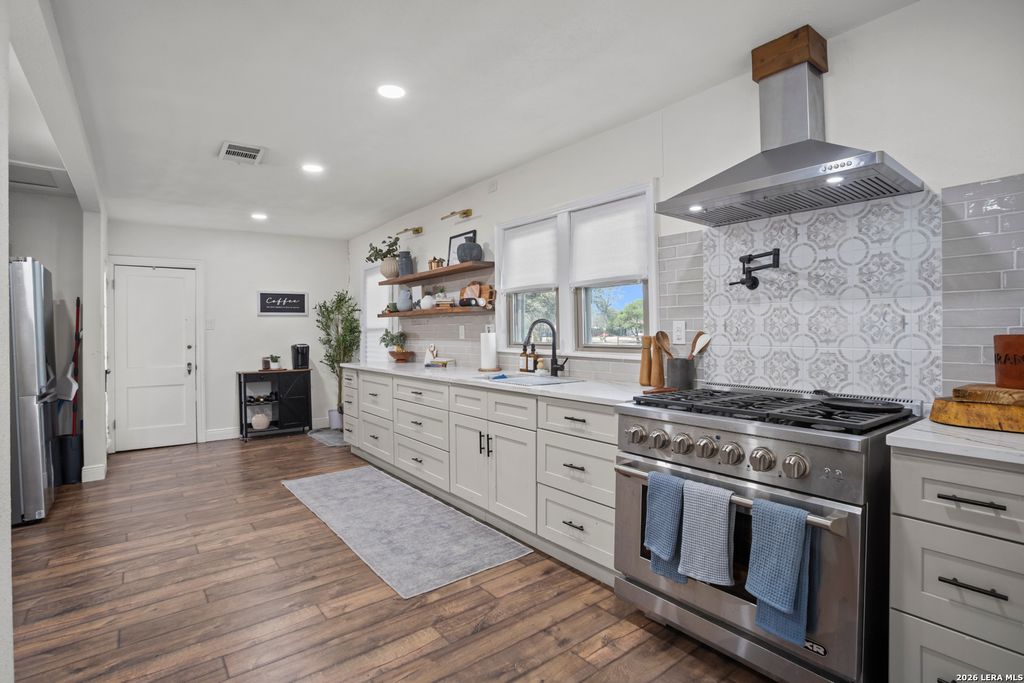 138 Greenlawn, San Antonio, TX 78201