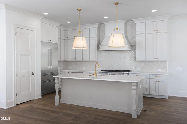 2005 Cotswood Lane, Durham, NC 27707