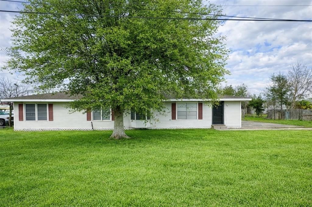 1228 Susan Street, Sulphur, LA 70665