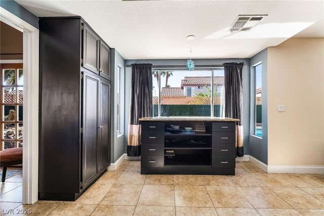 6741 Bodega Drive, Las Vegas, NV 89103
