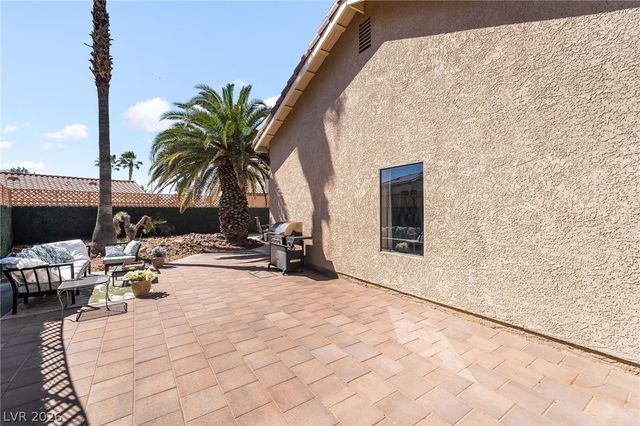 6741 Bodega Drive, Las Vegas, NV 89103