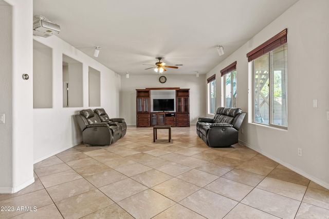 5224 W BENT TREE Drive, Phoenix, AZ 85083