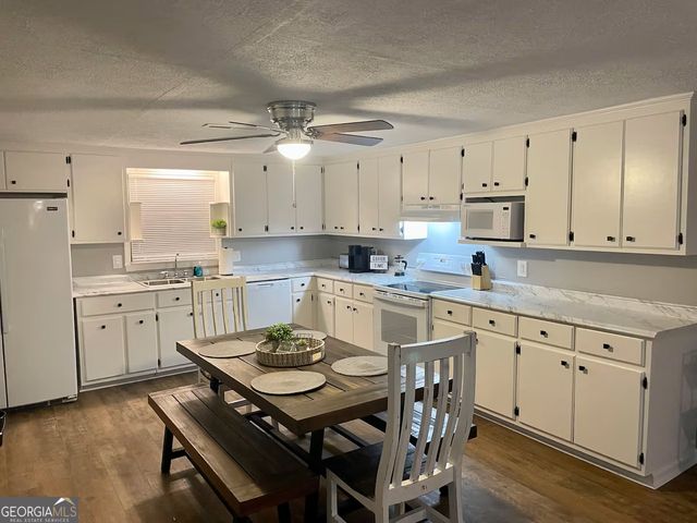 973 Barker Road SW, Rome, GA 30165