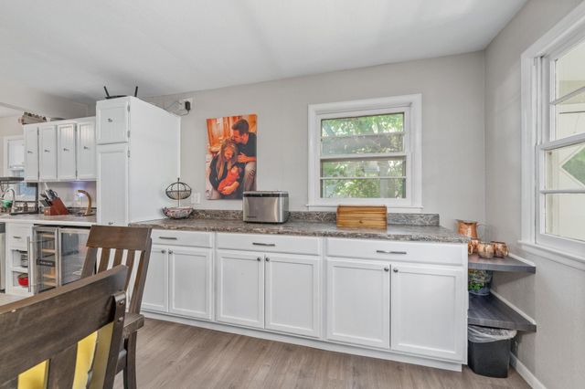 1115 W 29th St S, Wichita, KS 67217