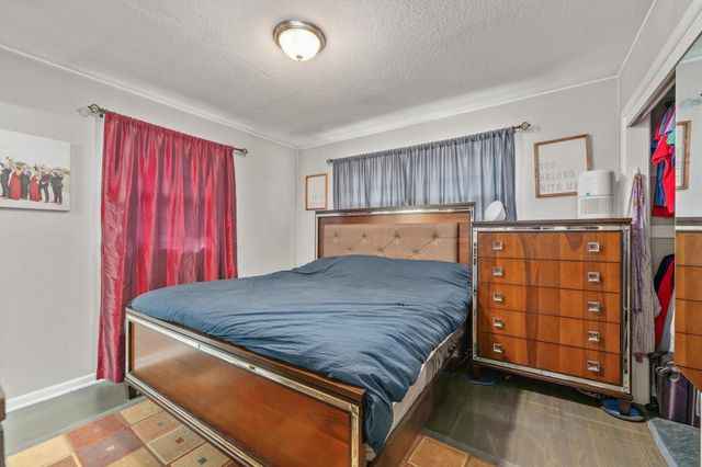 1115 W 29th St S, Wichita, KS 67217