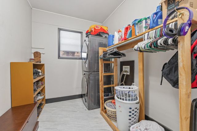 1115 W 29th St S, Wichita, KS 67217