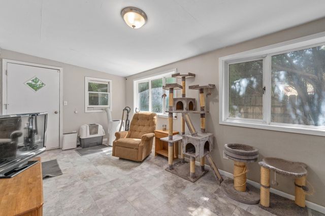 1115 W 29th St S, Wichita, KS 67217