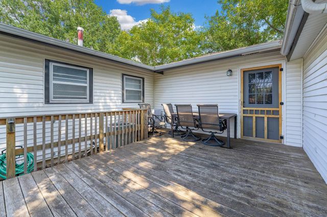 1115 W 29th St S, Wichita, KS 67217