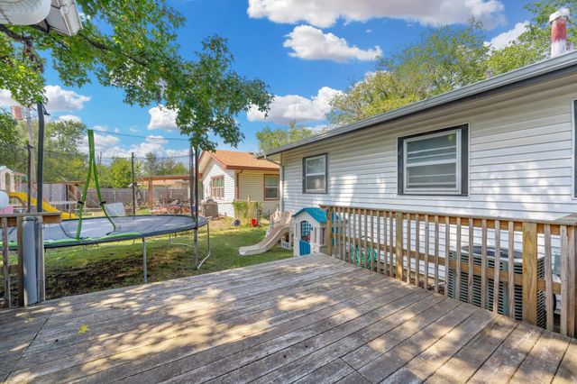 1115 W 29th St S, Wichita, KS 67217