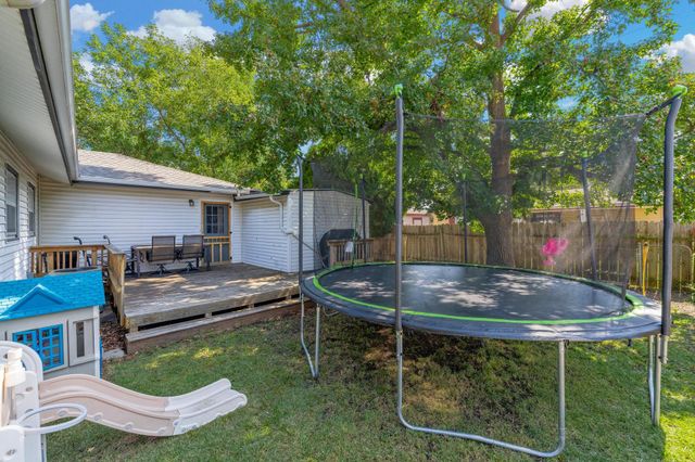 1115 W 29th St S, Wichita, KS 67217