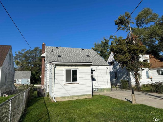 12214 Vaughan Street, Detroit, MI 48228
