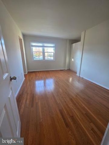 4313 GREENBERRY LN, Annandale, VA 22003