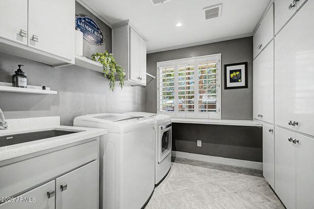 3628 E FAIRMOUNT Avenue, Phoenix, AZ 85018