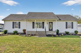 335 Williams Rd, Lafayette, TN 37083