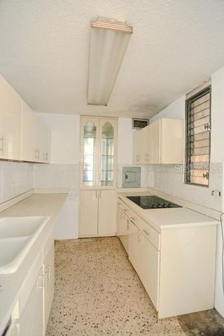 Cond. Park Lane SANTURCE 802, San Juan, PR 00918