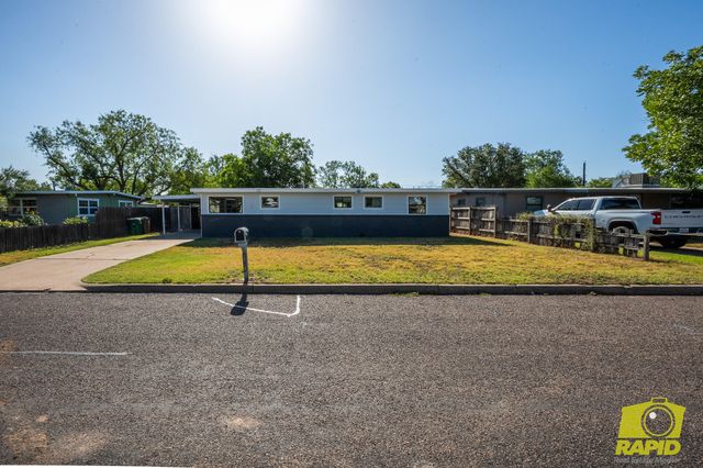 1104 Clairmont Street, San Angelo, TX 76905