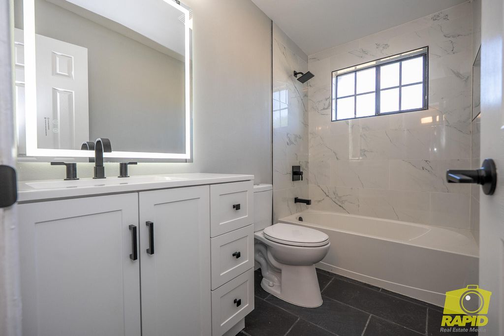 Image 23 of property listing at 1104 Clairmont Street, San Angelo, TX 76905
