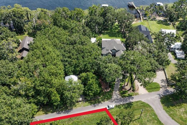 21103 NE 117TH AVENUE, Waldo, FL 32694