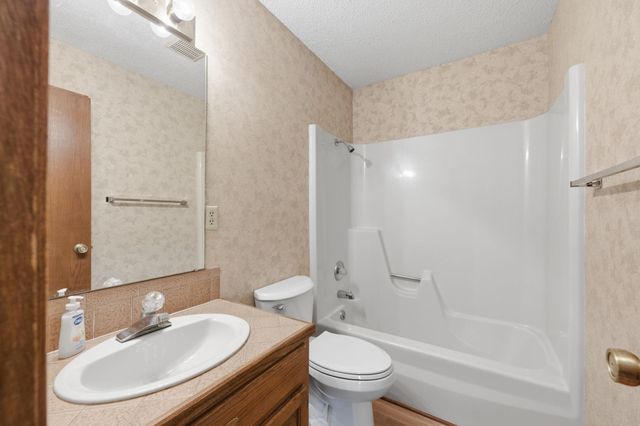 112 N Shefford, Wichita, KS 67212