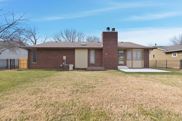 112 N Shefford, Wichita, KS 67212