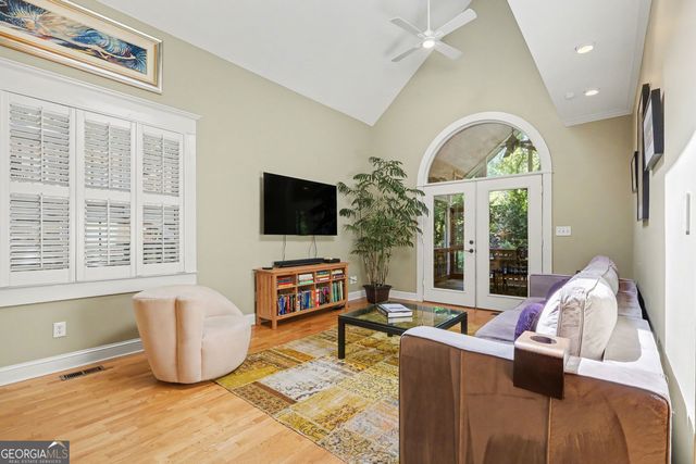 827 Highland Terrace NE, Atlanta, GA 30306