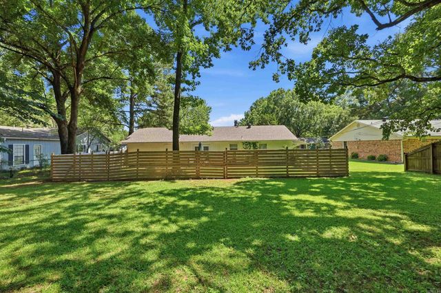 10 NORTHWOOD DR., Conway, AR 72034