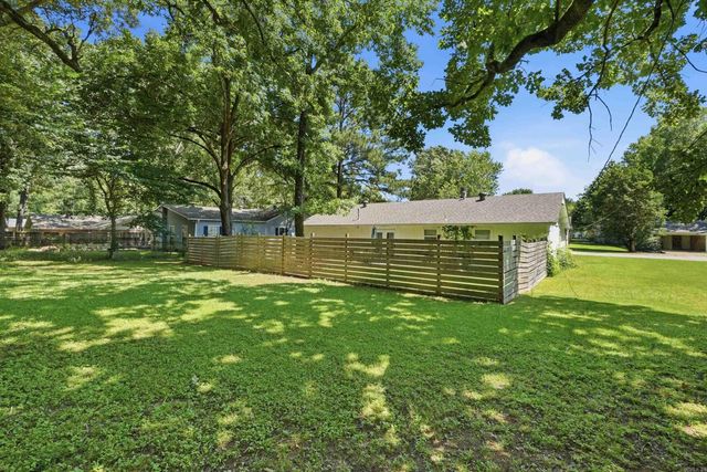 10 NORTHWOOD DR., Conway, AR 72034