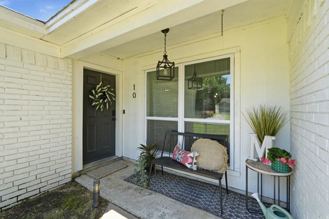 10 NORTHWOOD DR., Conway, AR 72034