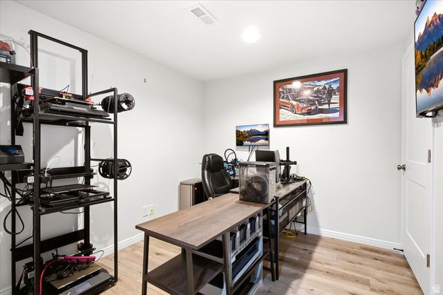 945 E JAMES CIR., Clearfield, UT 84015