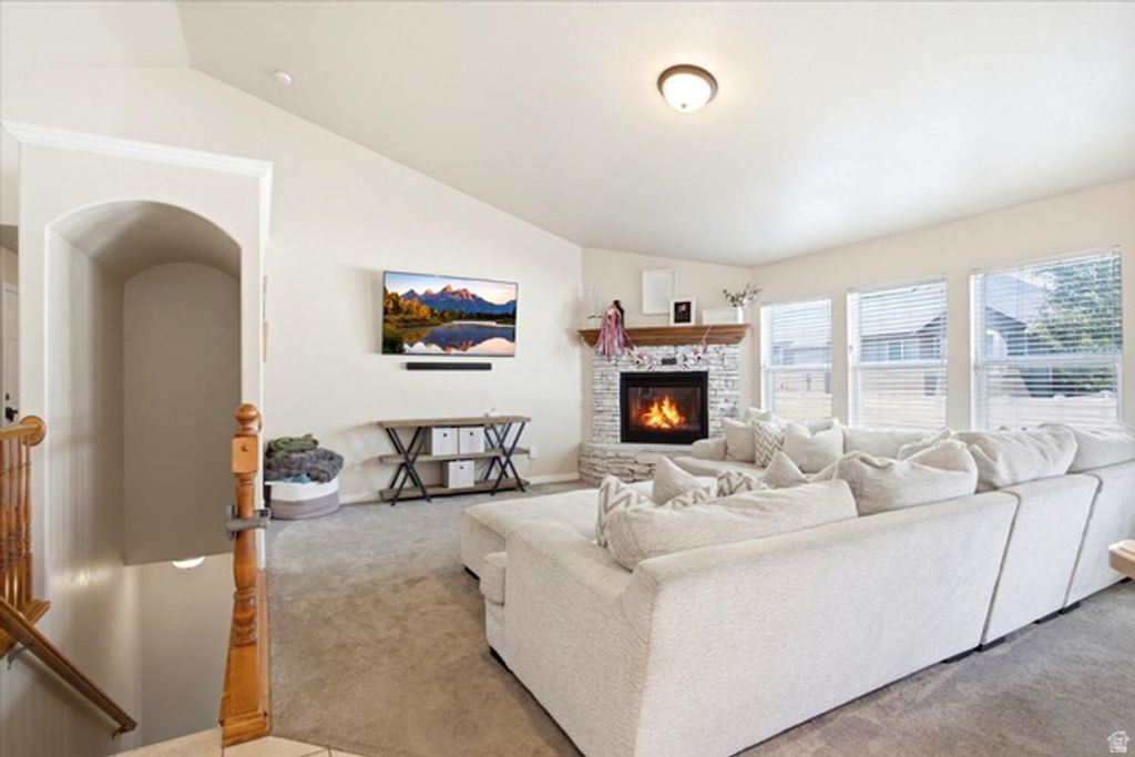 945 E JAMES CIR., Clearfield, UT 84015 — photo 5