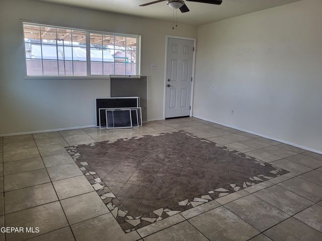 7666 FRANKLIN Drive, El Paso, TX 79915