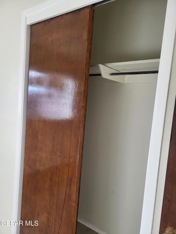 7666 FRANKLIN Drive, El Paso, TX 79915