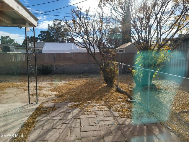 7666 FRANKLIN Drive, El Paso, TX 79915