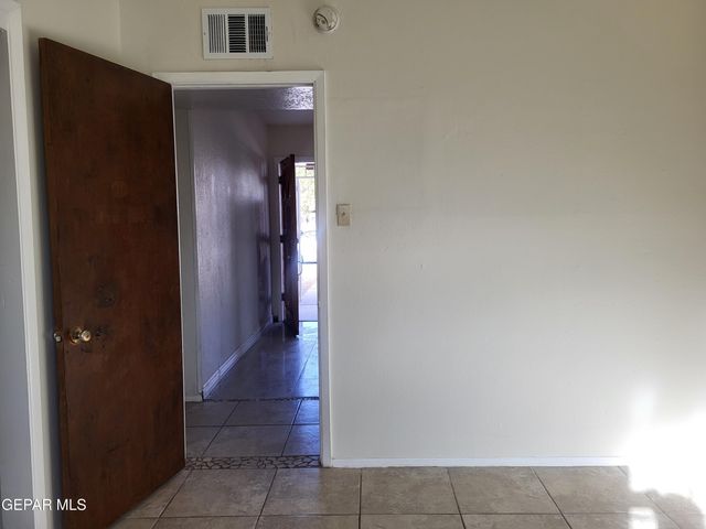 7666 FRANKLIN Drive, El Paso, TX 79915