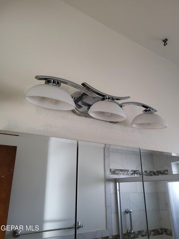 7666 FRANKLIN Drive, El Paso, TX 79915