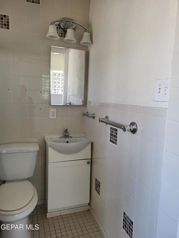 7666 FRANKLIN Drive, El Paso, TX 79915