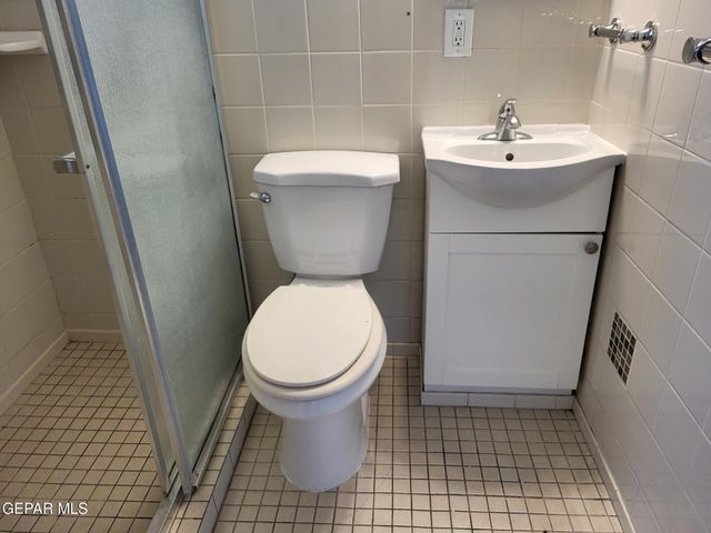 7666 FRANKLIN Drive, El Paso, TX 79915