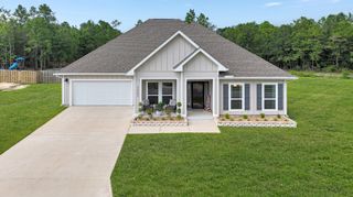 2405 Dakota Way, Crestview, FL 32536