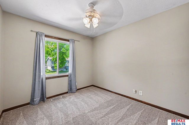 13415 Emiline Street, Omaha, NE 68138