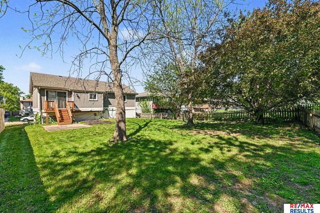 13415 Emiline Street, Omaha, NE 68138