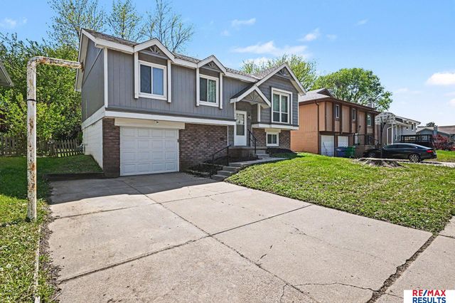 13415 Emiline Street, Omaha, NE 68138