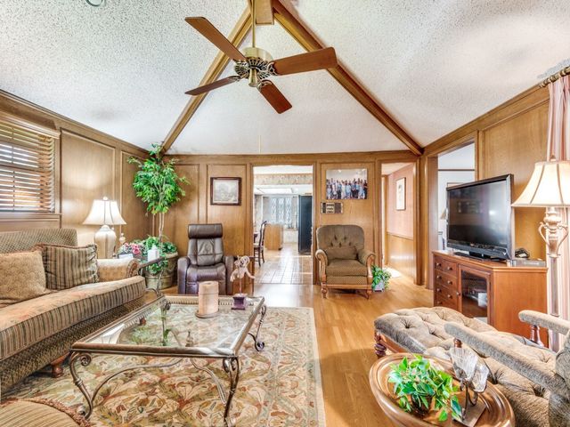 621 San Juan Court, Irving, TX 75062