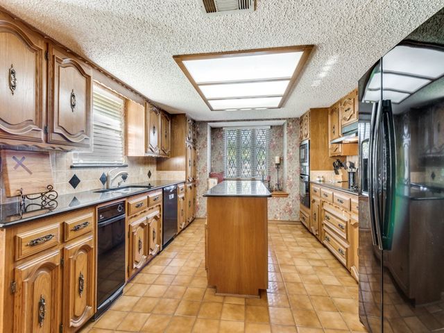 621 San Juan Court, Irving, TX 75062