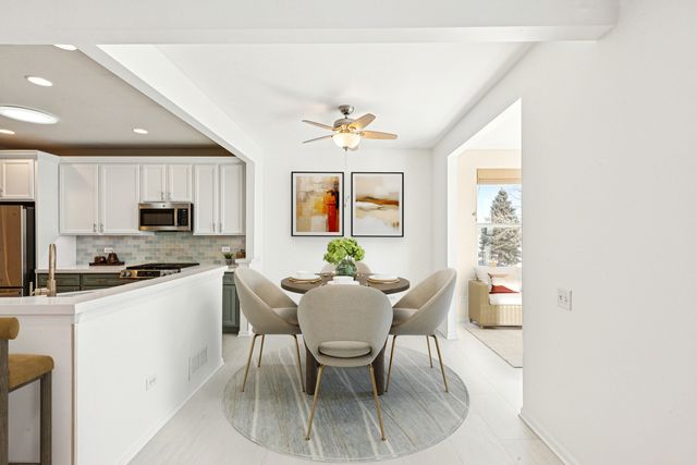 3251 Sheridan Lane, Mundelein, IL 60060