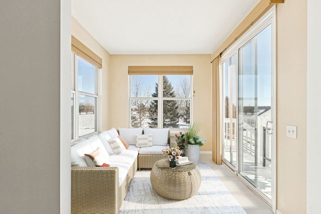 3251 Sheridan Lane, Mundelein, IL 60060