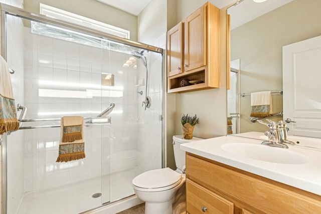 3251 Sheridan Lane, Mundelein, IL 60060