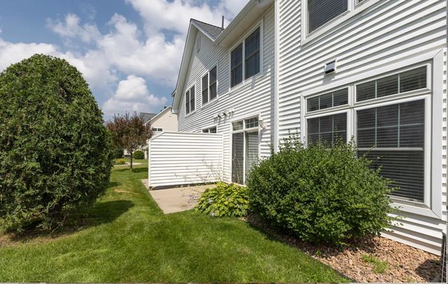 2145 Old School Road, Mound, MN 55364