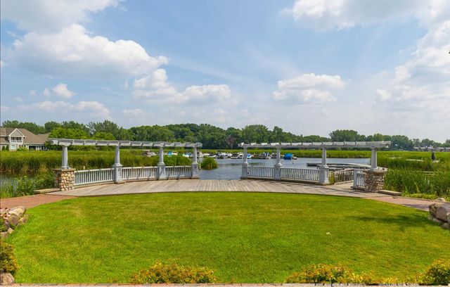 2145 Old School Road, Mound, MN 55364